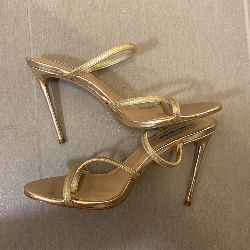 Steve Madden Bellezza Gold Heels